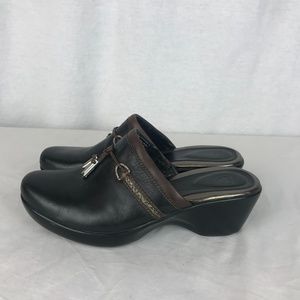 New Ariat Womens 7B Leather Clogs Mules Shoes